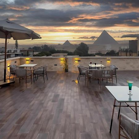 Pyramids Vista Inn Kafret el-Gabal Exterior foto
