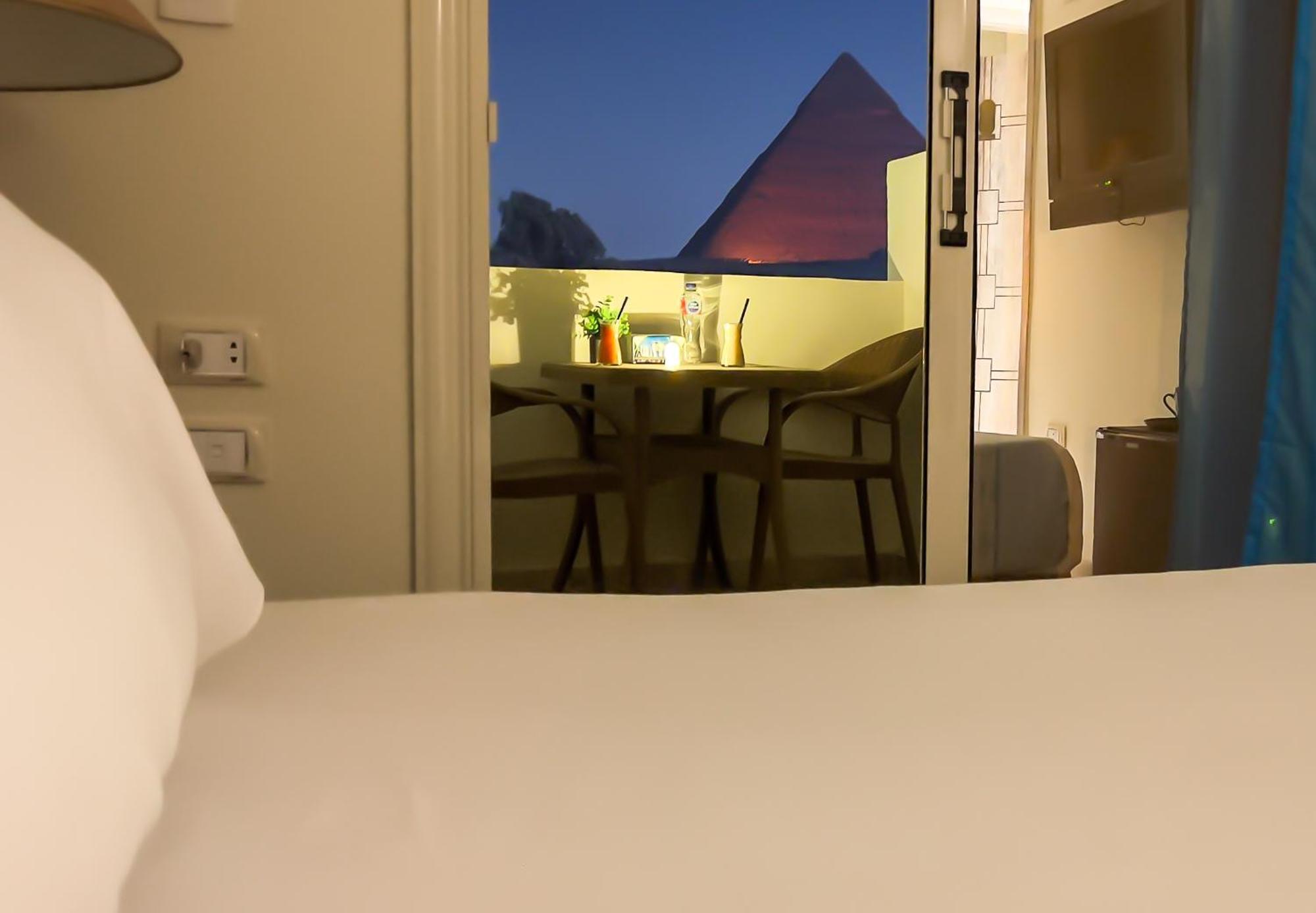 Pyramids Vista Inn Kafret el-Gabal Exterior foto